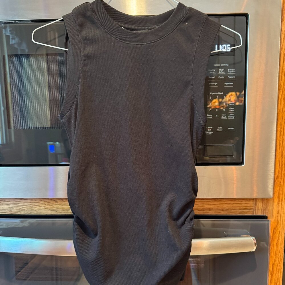 White House Black Market Sleeveless Pullover Ribbed Stretch Ruched Side Tank S B